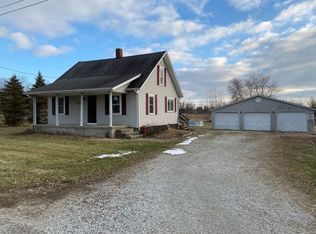 1367 W Country Club Dr, New Castle, IN 47362