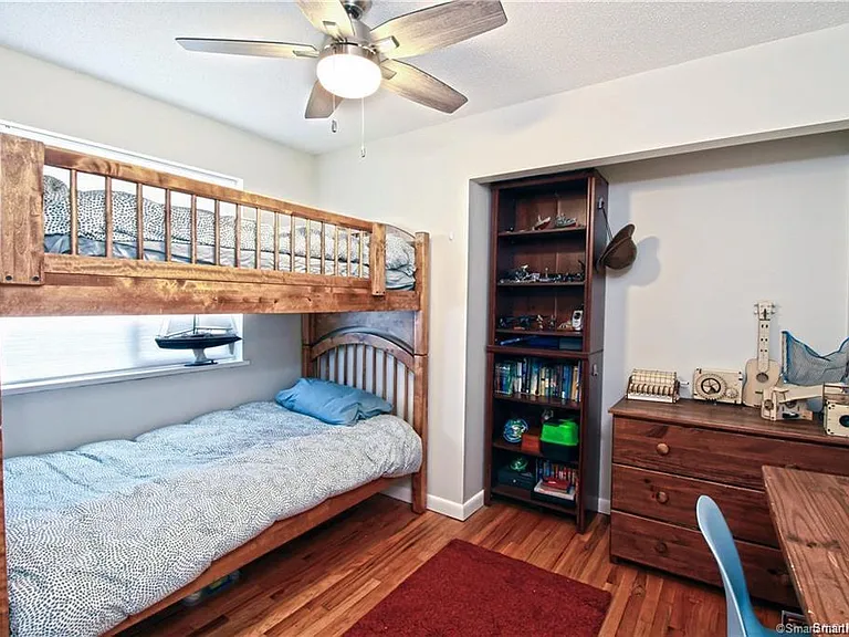 299 Virgo Dr — Photo 12
