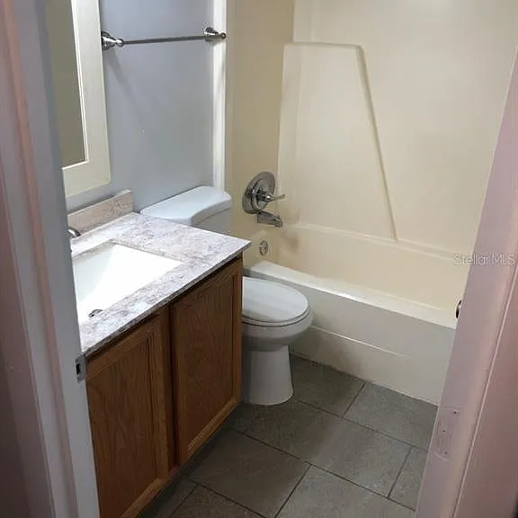 6519 W Newberry Rd #507 — Photo 9