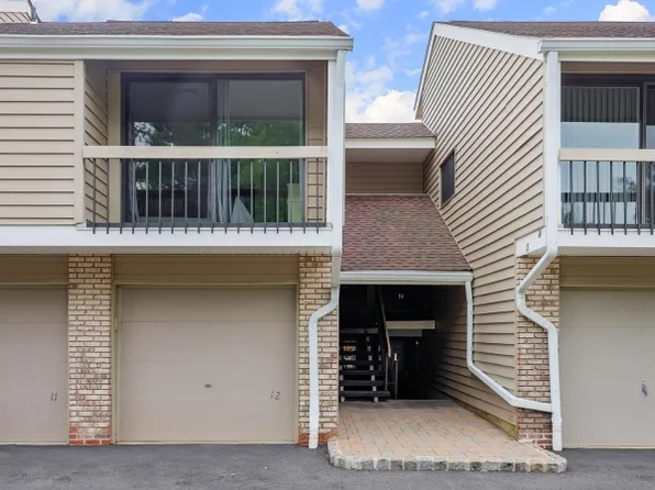 12 Evergreen Dr, Union Twp., NJ 08809