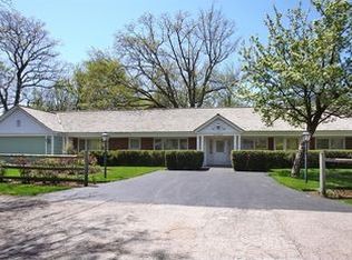 744 Lenox Rd, Glenview, IL 60025