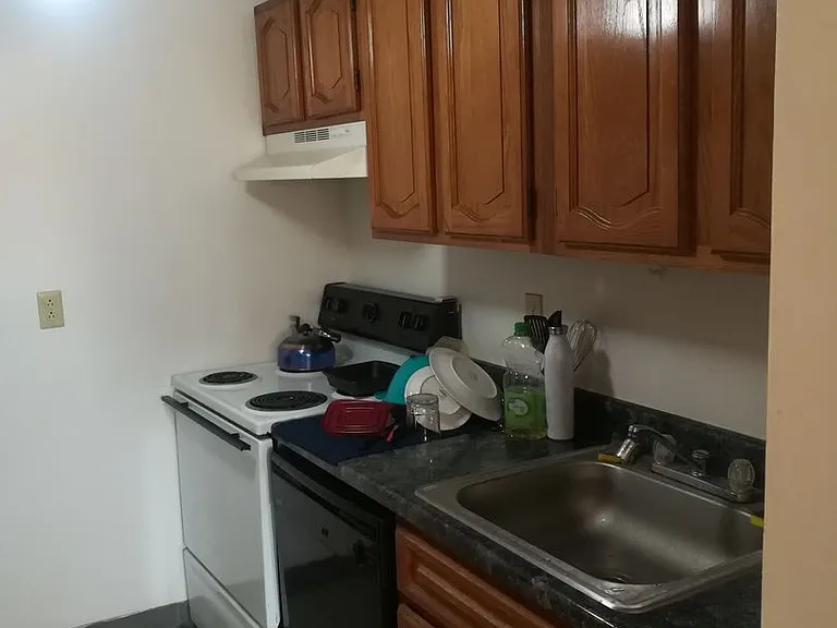 University Park Apartments near Cornell University — Photo 196