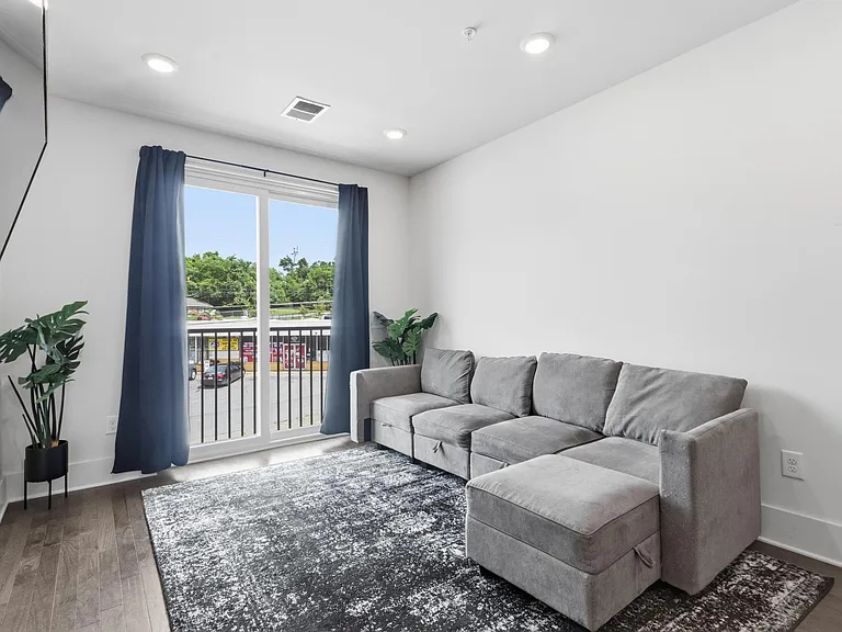 1507 Porter Rd #204 — Photo 4