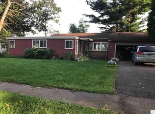 822 Helen Cir, Carlton, MN 55720