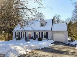 4356 Lotus Ln, Coopersburg, PA 18036