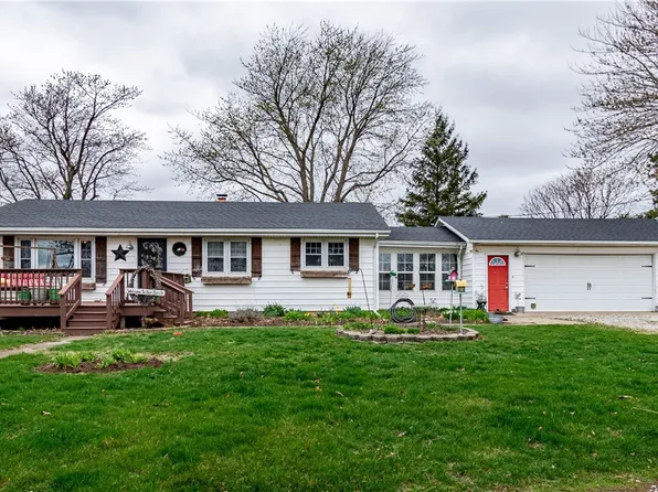 10864 Cornish Rd, Niantic, IL 62551