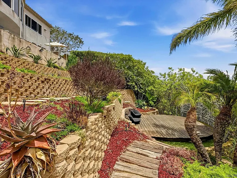 1011 Avenida Amantea — Photo 65