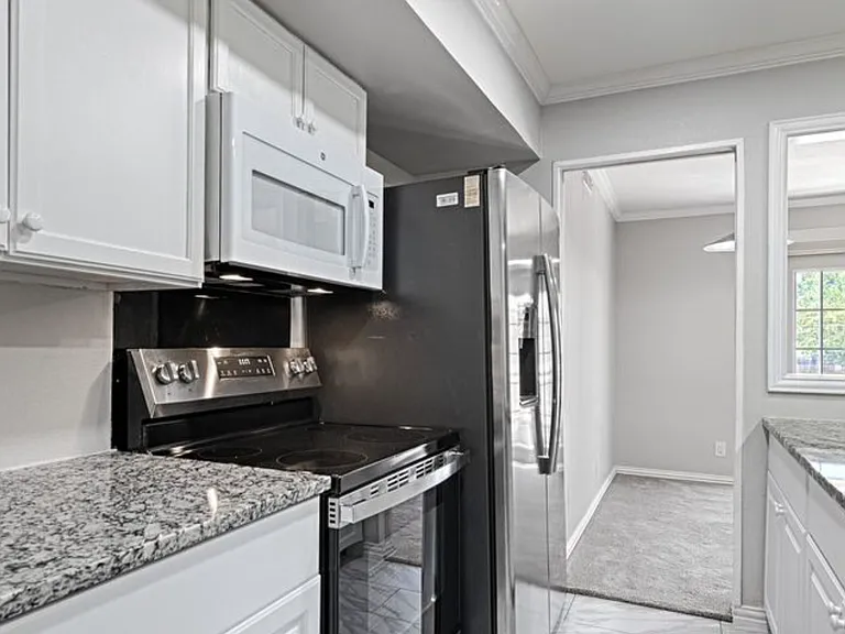 5930 Birchbrook Dr #217 — Photo 2