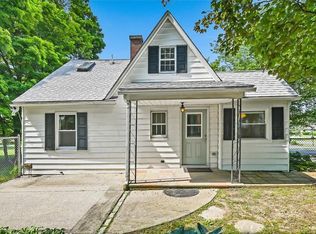 94 Galloway Rd, Warwick, NY 10990