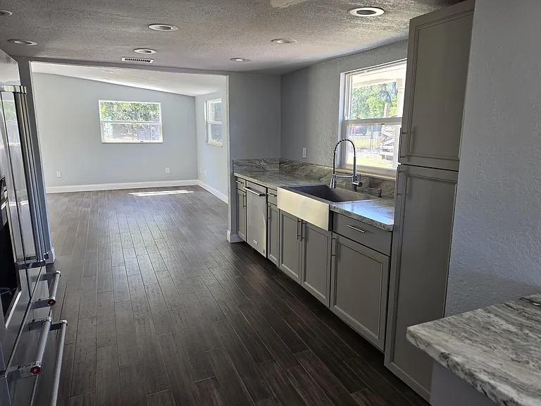 16215 SE Hawthorne Rd — Photo 22