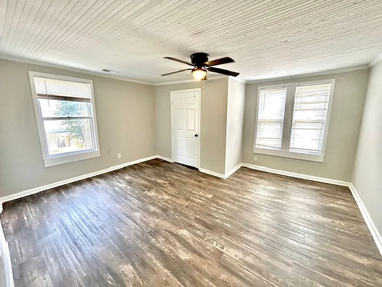 3512 Triana Blvd SW — Photo 8