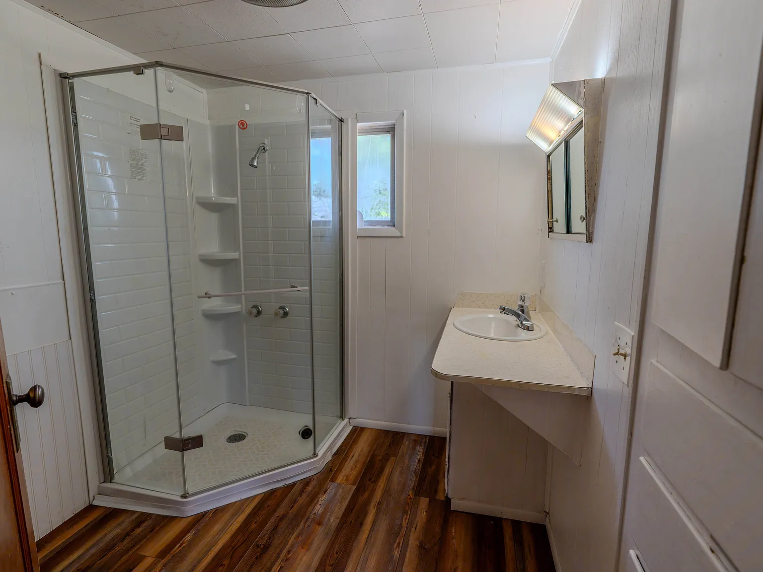 2 bed, 896 sqft, $800 — Photo 2