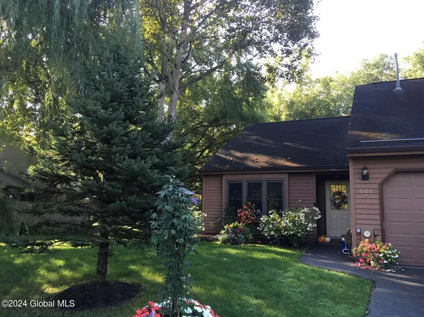 501 Townwood Drive, Albany, NY 12203