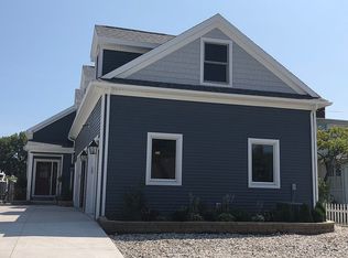 31852 N River Rd, Harrison Township, MI 48045