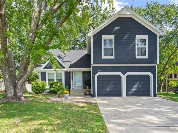 110 S Chambery Dr, Olathe, KS 66061