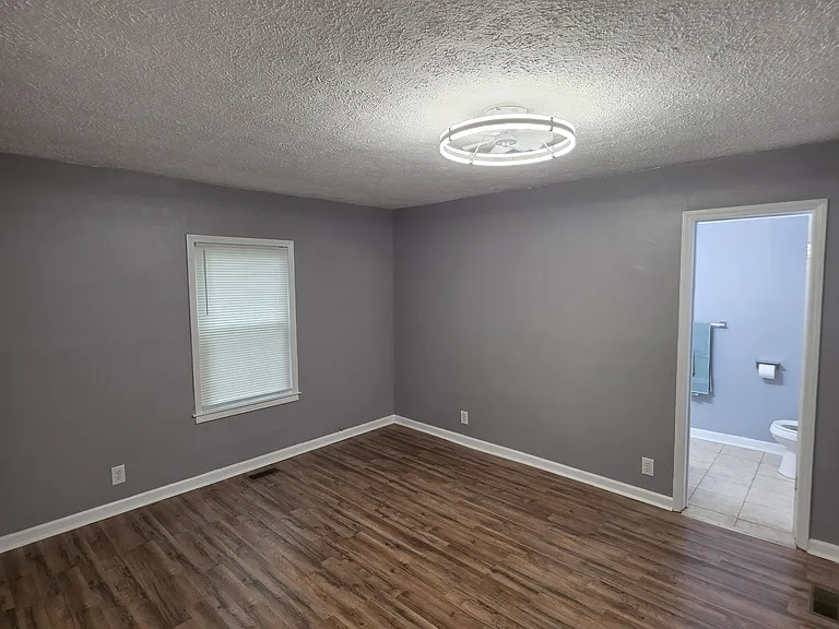 500 Blair St — Photo 18