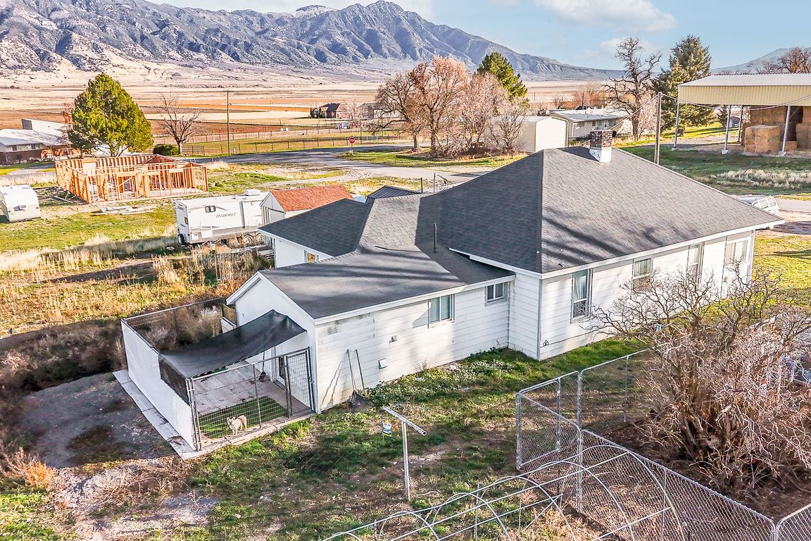 next background image