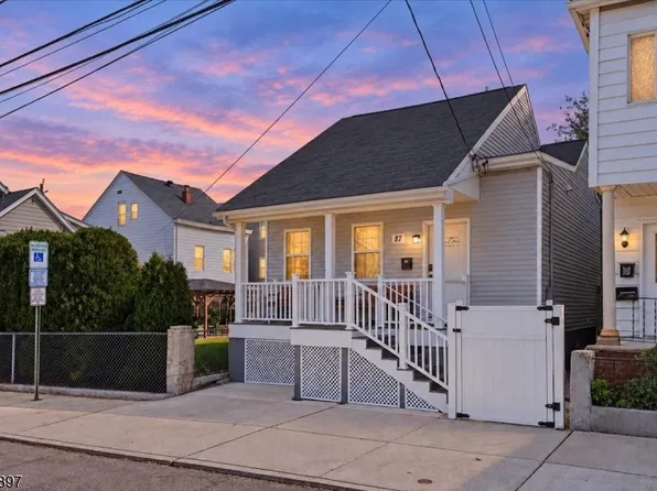 87 E 17Th St, Paterson City, NJ 07524