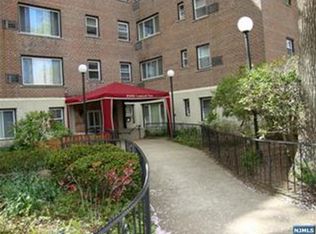 2345 Linwood Ave APT 1C, Fort Lee, NJ 07024