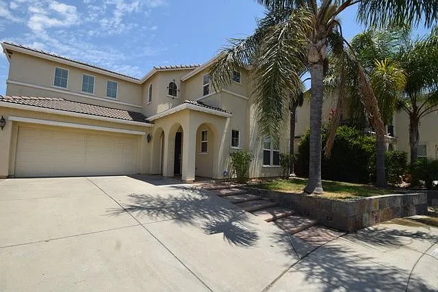 5654 Erskin Fish Way photo 1