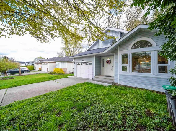 12344 234th St, Maple Ridge, BC V2X 0N7