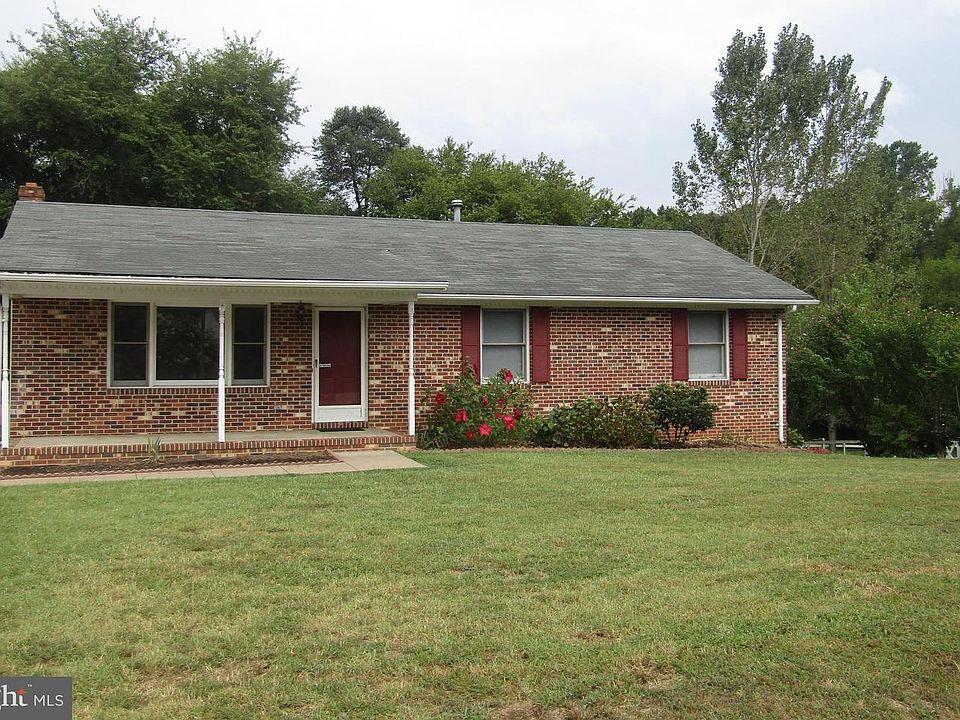 1st image of 905 Dewberry Dr
