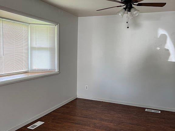 5th image of 3121 Arlington Dr