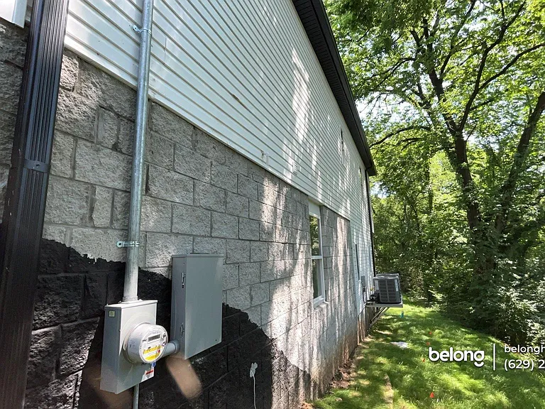 1807 Liberia St — Photo 9