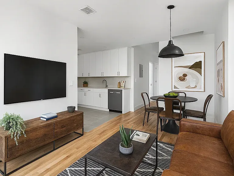 251 Van Brunt St #3 — Photo 2