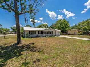 5220 17th St, Zephyrhills, FL 33542