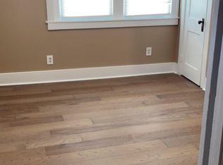 8 Hagood Ave, Charleston, SC 29403