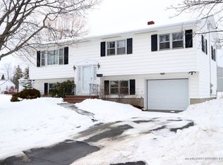 115 Juniper St, Bangor, ME 04401
