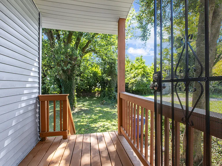505 McCabe Ave — Photo 21