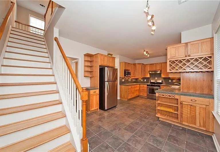 1170 Rhyne Chase SE — Photo 3