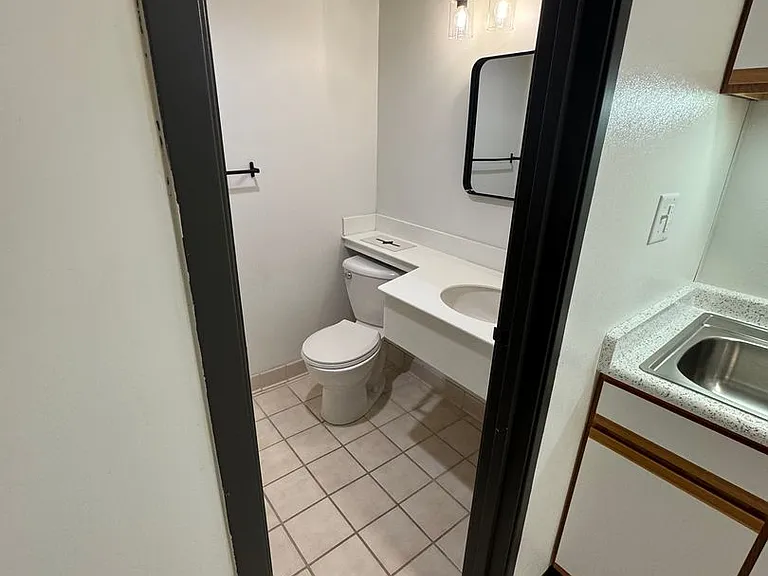 The McCoy at 8035 Apartments - Clive — Photo 51