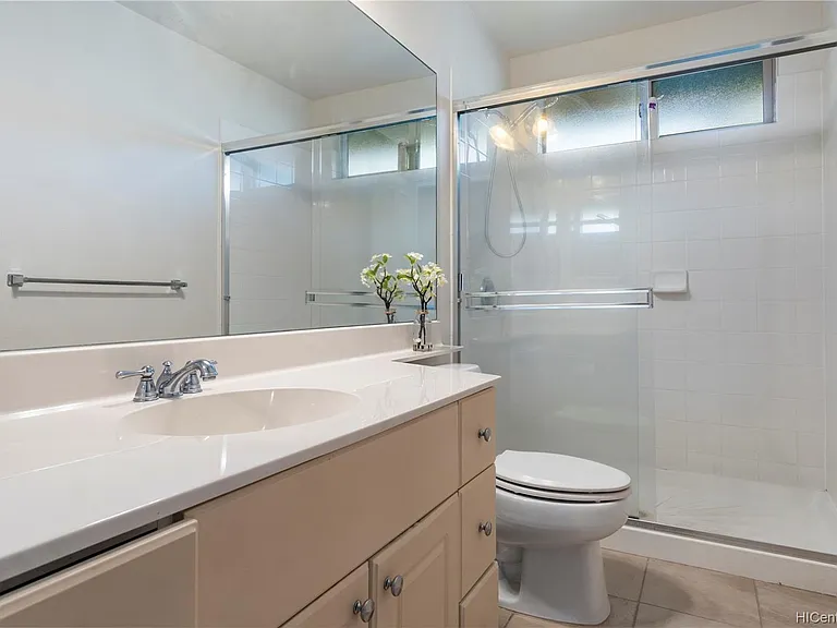 7012 Hawaii Kai Dr #1008 — Photo 13