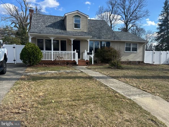 100 Errickson Ave