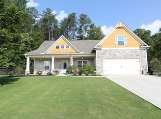 221 Azalea Lakes Ct, Dallas, GA 30157