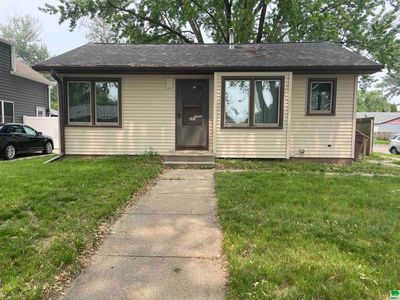 227 E 30 S, Sioux City, NE, 68776