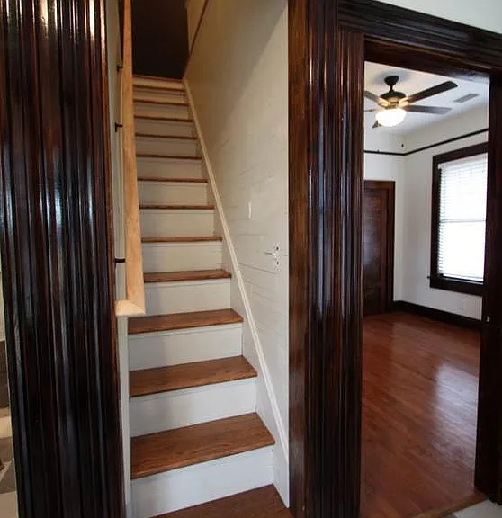 2404 N Morgan St — Photo 13