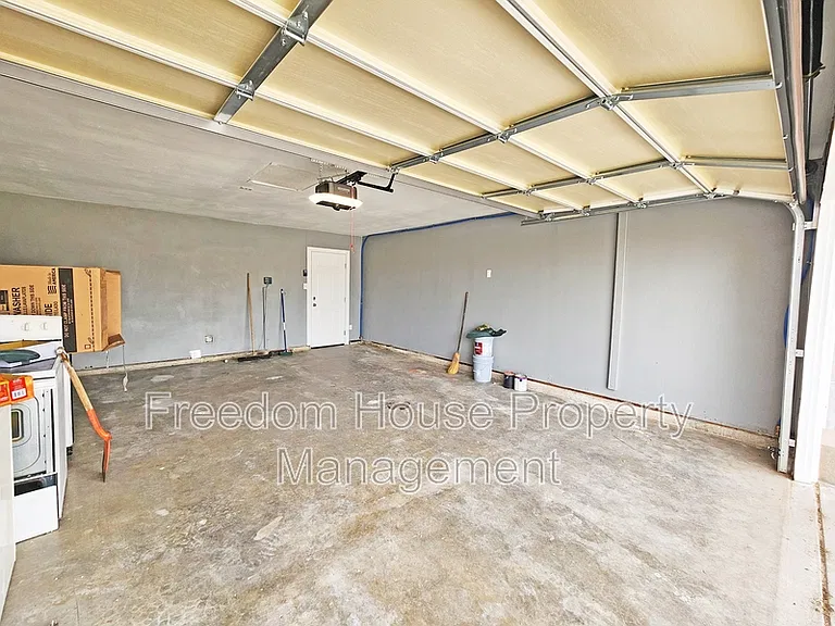 5409 Mountain View Dr — Photo 27