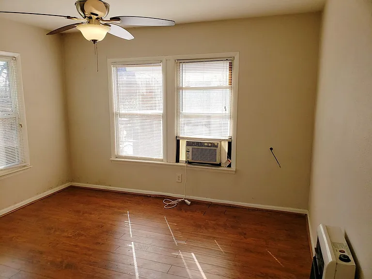 6038-40 Victor St — Photo 11