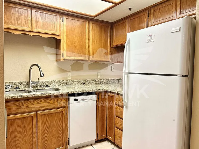 17 E Ruth Ave #209 — Photo 6