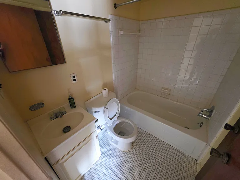 125 Clubhouse Dr SW #7 — Photo 12