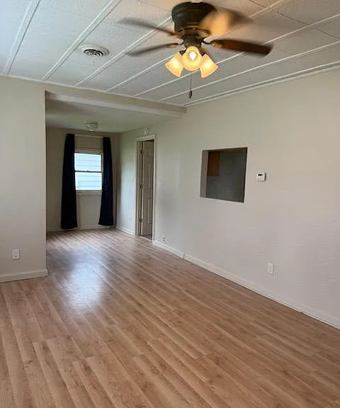 2715 Lucas St — Photo 5