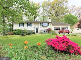 450 Maple Leaf Dr, Edgewater, MD 21037