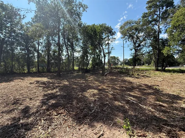 0 Chateau Ln, Conroe, TX 77385