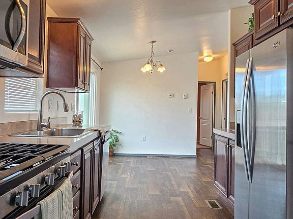 5th image of 1317 W Boston Ave