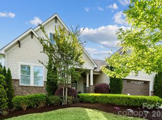 15516 Aviary Orchard Way, Charlotte, NC 28278