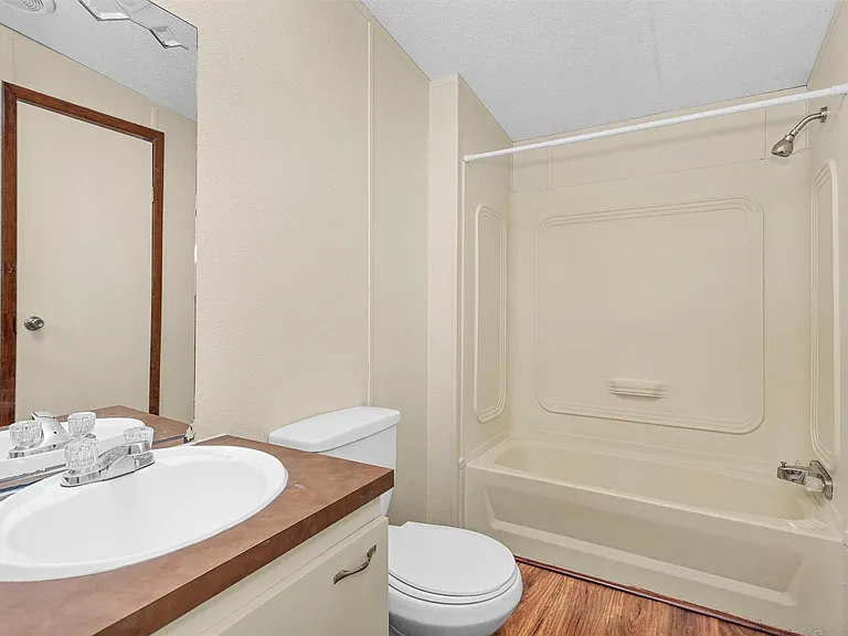 11261 Rose Rd — Photo 24